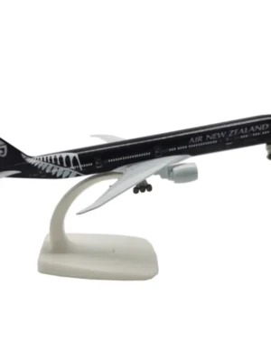 Airplane Models (20cm) -Scale 1:300