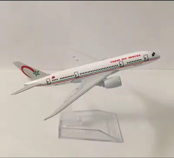 Royal Air Maroc Boeing 787 (16cm) Airplane Model | Diecast Metal Aircraft Model Plane | Scale 1:400 Airline Model for Home & Office Decoration