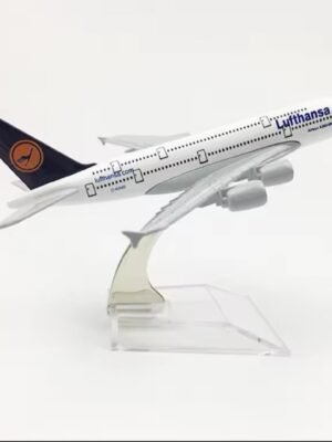 Lufthansa Airlines A380 Diecast Model – 16cm Metal Airplane (1:400 Scale) Collectible Aircraft Toy