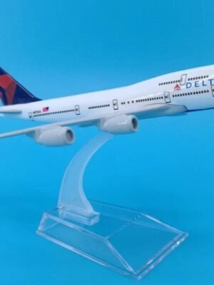 Delta Air Boeing 747 – 16 cm Small Aircraft Model | 1:400 Scale Diecast Metal Airplane Model | Metal Plane Toy Collectible for Home & Office Decoration & Collectors