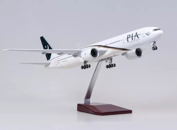 PIA Boeing 777 Big Size 47 cm Diecast Airplane Model with Wheels & Stand | Metal Aircraft Collectible for Home & Office Decoration