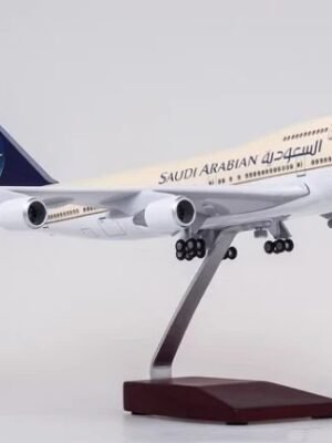 Saudi Arabian Boeing 747-400 Aircraft Model | 47cm Scale 1:150 | Resin Airline Model with Landing Gear