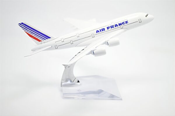 Air France Airbus A380 16cm Diecast Model – Scale 1:400 Full Metal Aircraft Model for Home & Office Decoration | Collectible Airplane