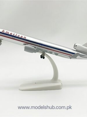 American Airlines MD-11 Diecast Airplane Model 1:400 Scale 20CM – Alloy Aircraft with Movable Wheels, Detailed Landing Gear & Display Stand for Collectors, Home Décor & Aviation Enthusiasts