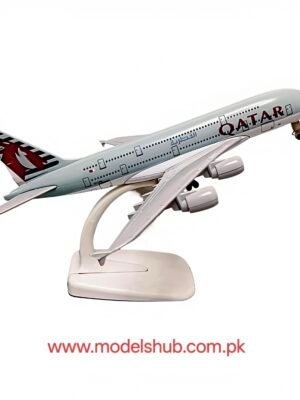 Qatar Airways A380 Metal 20 cm Aircraft model scal 1:400  with wheels and stand Airline Model for office diecost aircraft model  decoration