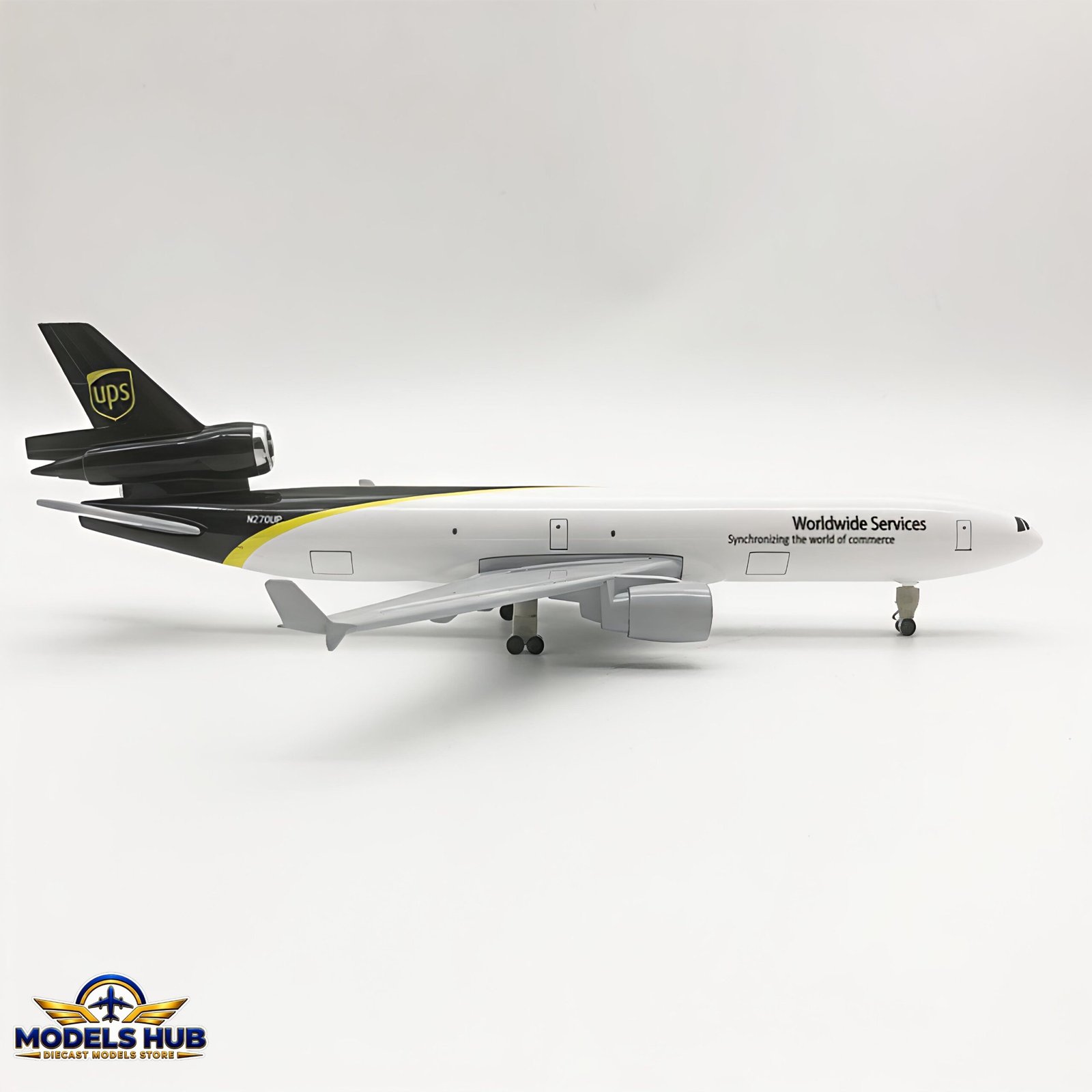 UPS World Cargo MD-11 20cm Scale 1:300 Metal Body Model Airplane with Wheels – Airlines Aircraft Model for Home & Office Decor, Collectible Aviation Display & Gift - Image 3